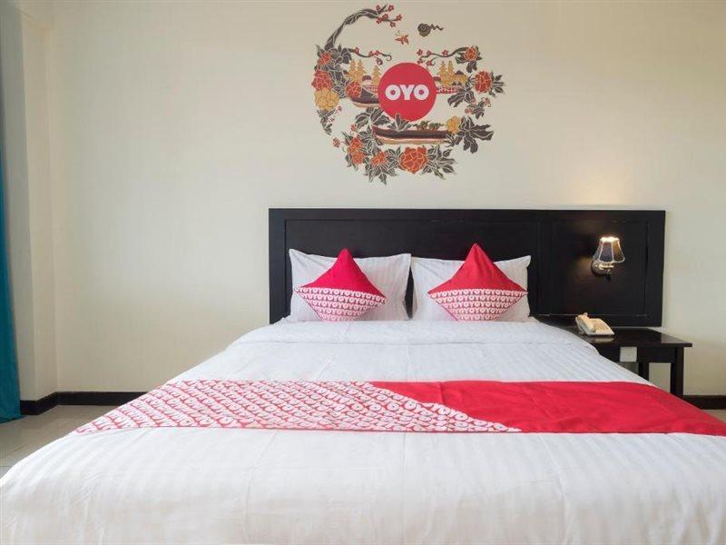 Oyo 1633 Hotel Darma Nusantara 3 Mandai Kültér fotó